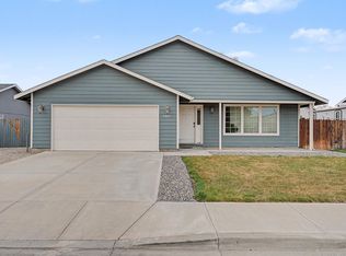 8007 Langara Dr, Pasco, WA