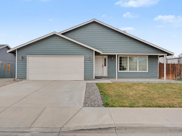 8007 Langara Dr, Pasco, WA 99301