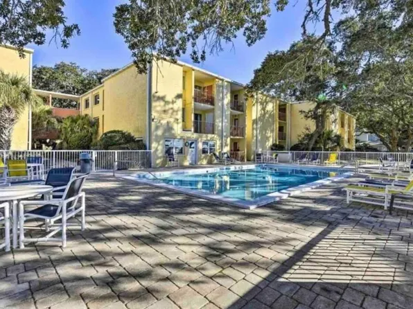 209 W Miracle Strip Pkwy APT C208, Mary Esther, FL 32569
