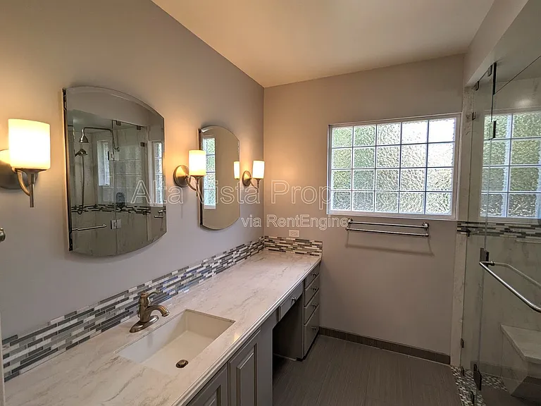 5115 Manchester Rd — Photo 17