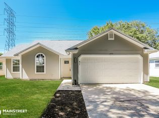 12101 Cancun Dr, Jacksonville, FL 32225