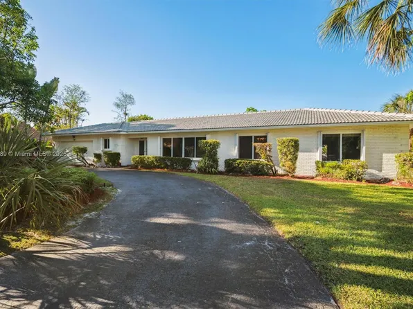 9279 NW 15th St, Coral Springs, FL 33071