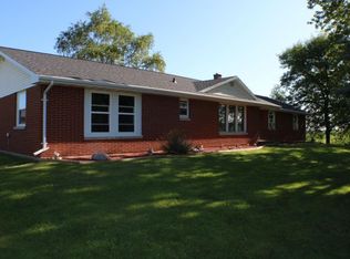 E1468 Hill Rd, Luxemburg, WI 54217