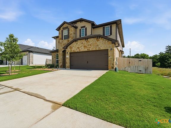 4th image of 160 Villars Dr