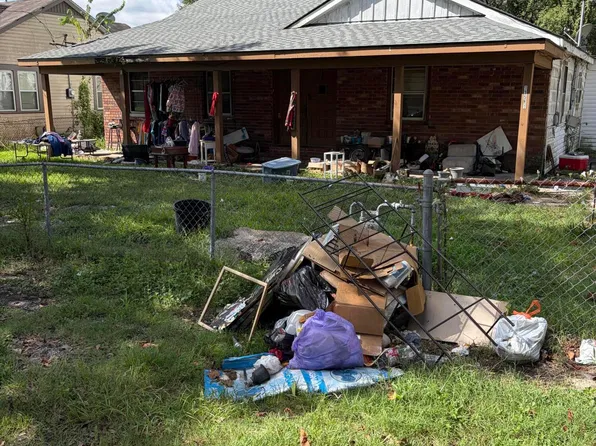 13511 N Leah St, Gonzales, LA 70737