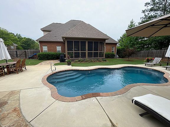 Fiberglass Pool