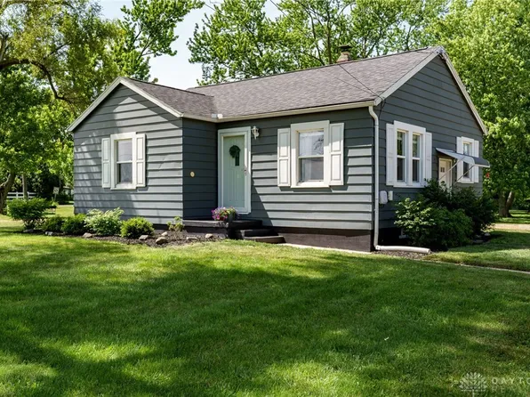 255 W Ginghamsburg Frederick Rd, Tipp City, OH 45371