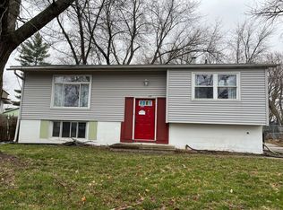 3913 W Virden Dr, Peoria, IL 61615