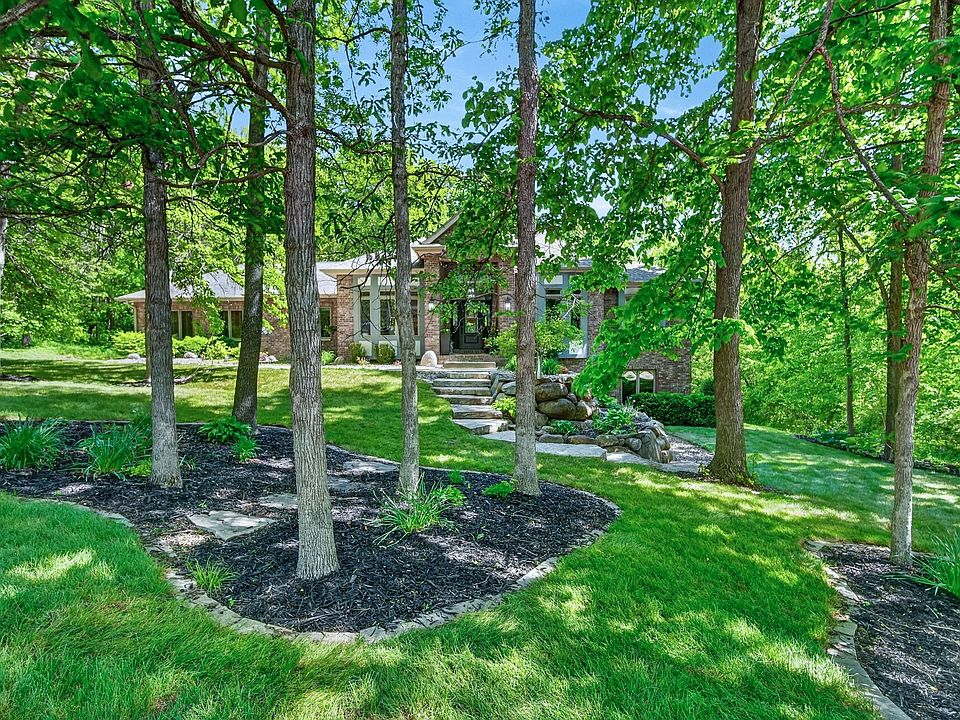 1st image of 28786 Hickory Lodge Dr