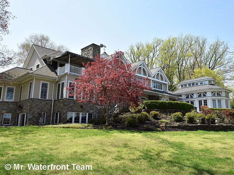1st image of 1810 Lindamoor Ln