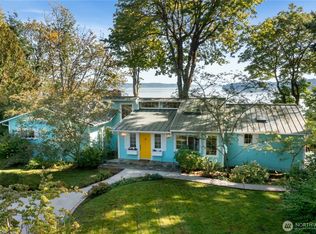 1403 S Head Avenue SW, Lakebay, WA 98349