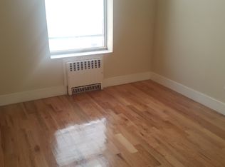 480 McDonald Ave APT 2R, Brooklyn, NY 11218