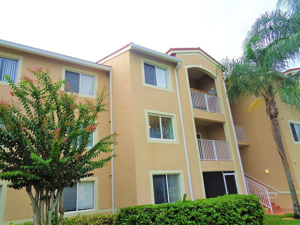 1st image of 1650 N 42nd Cir APT 206