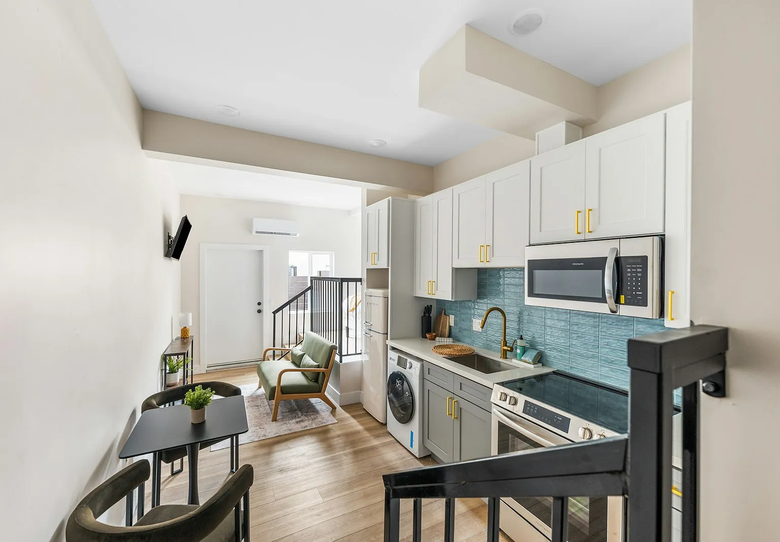 3167 Landis Street, Unit C — Photo 1