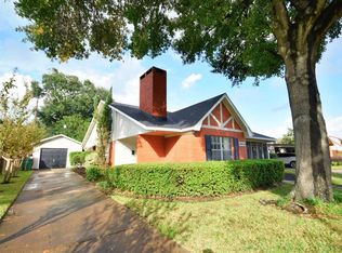 4934 Poinciana Dr, Houston, TX 77092