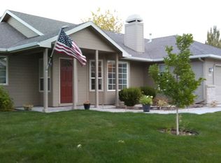 3688 E Presidential Dr, Meridian, ID 83642