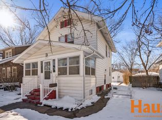 2005 SW Buchanan St, Topeka, KS 66604