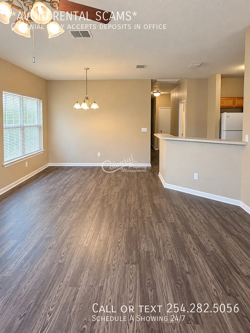 3 bed, 2.0 bath, 1287 sqft, $1,275 — Photo 2