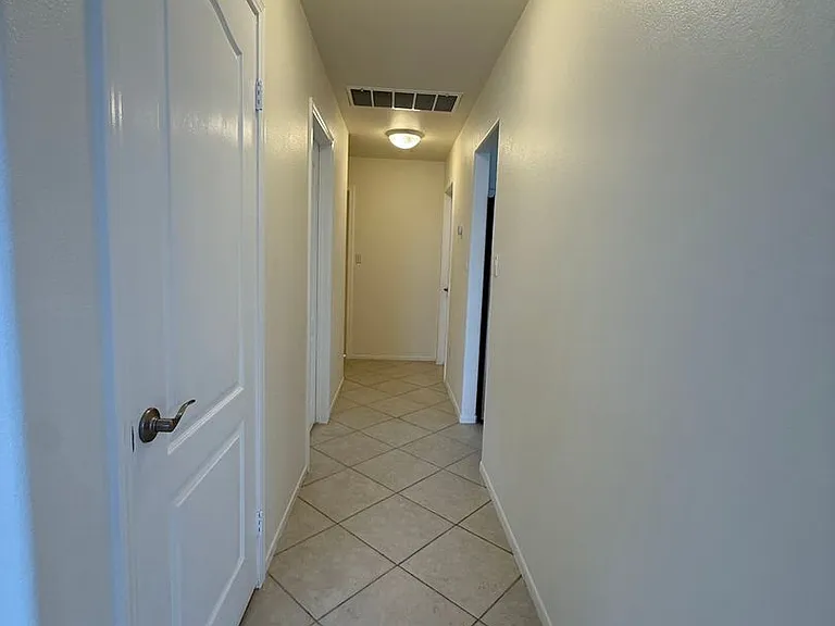 8715 Beau Maison Way — Photo 17