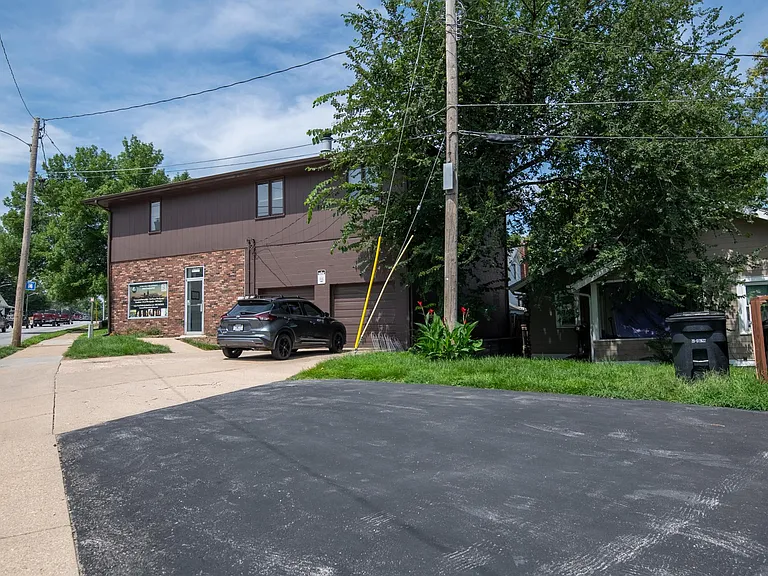 5008 NW Radial Hwy #2 — Photo 7