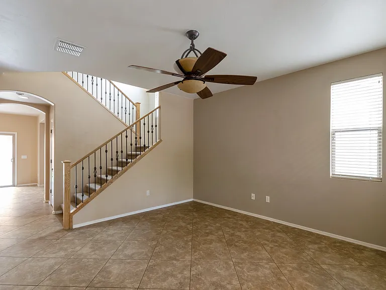 1595 W Gleaming Moon Ln — Photo 7