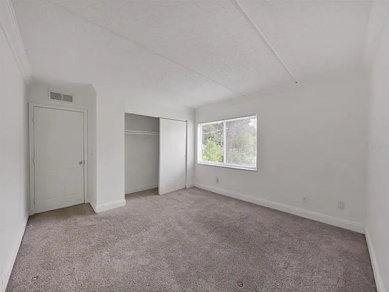3206 W Azeele St #223 — Photo 5