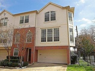 1745 McIlhenny St, Houston, TX 77004