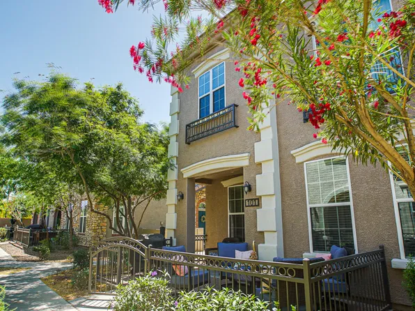 4762 E Portola Valley Drive #101, Gilbert, AZ 85297