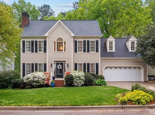 114 Huntsmoor Ln, Cary, NC 27513