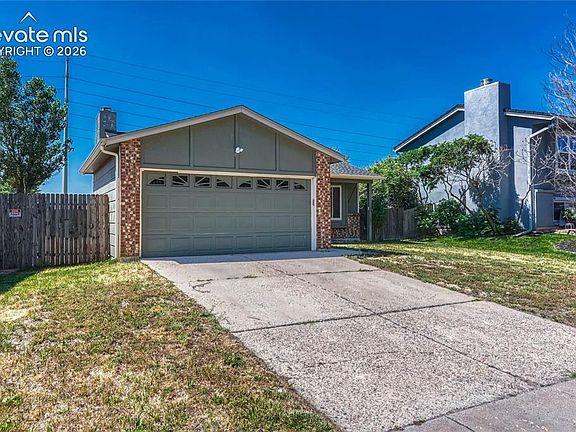 3rd image of 3559 Brisbane Dr