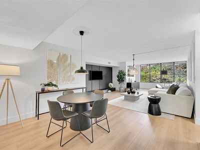 2660 N Carambola Cir #202, Coconut Creek, FL, 33066