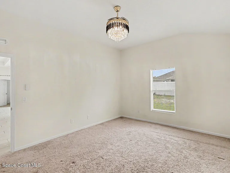 374 Evergreen St NE — Photo 12