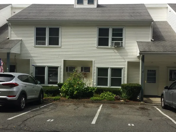 8 Canterbury Court #8, New Milford, CT 06776
