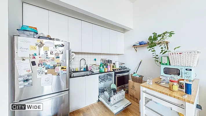 Rented by City Wide Apartments | media 9