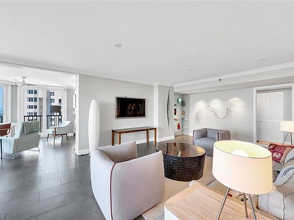 3rd image of 6585 Nicholas Blvd APT 1903