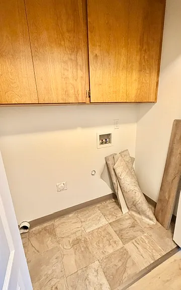 3151 Forest Hills Dr #6 — Photo 9