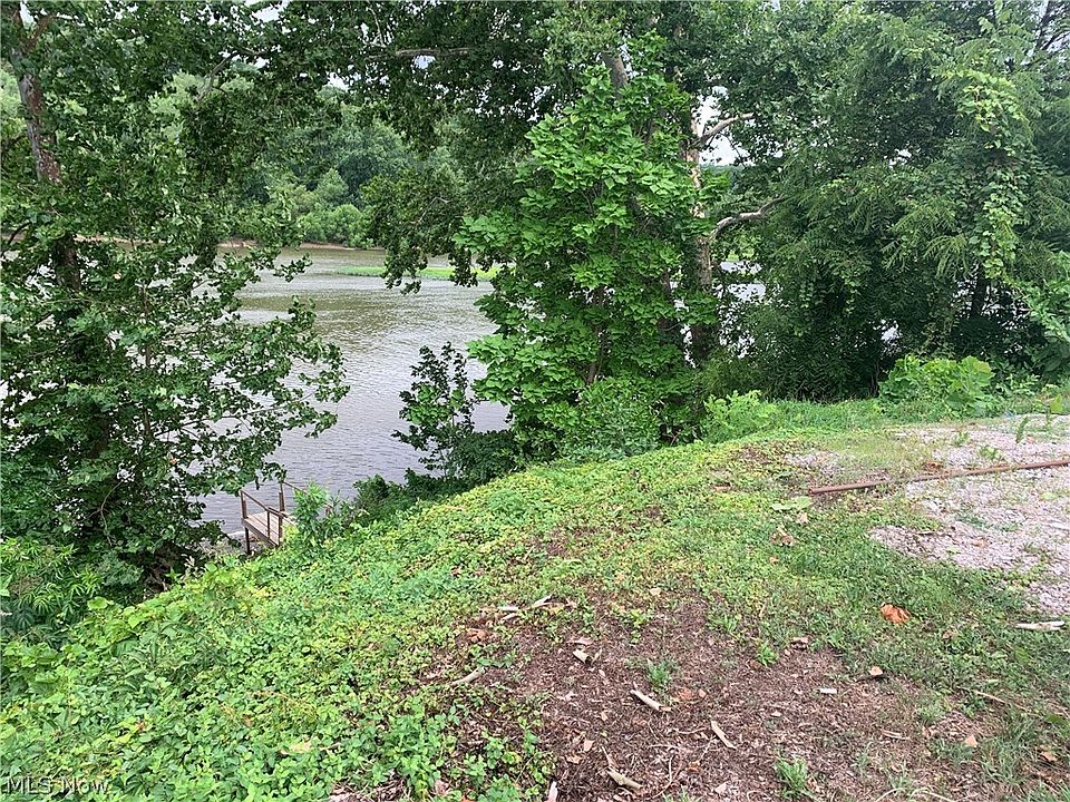 2nd image of Devols Dam Rd