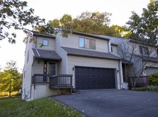 515 Clubhouse Rd, Vestal, NY 13850