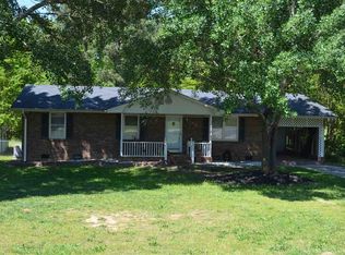 208 Bluefield Rd, Starr, SC 29684