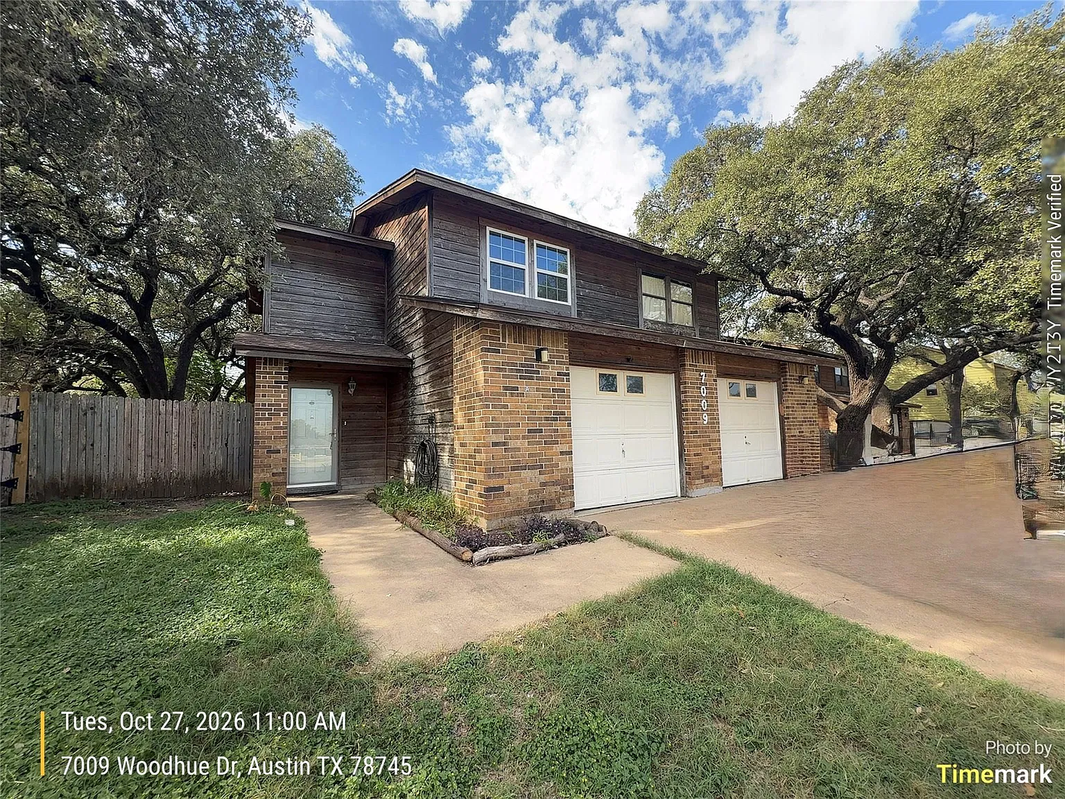 2 bed, 1.5 bath, 1071 sqft, $1,570 — Photo 1