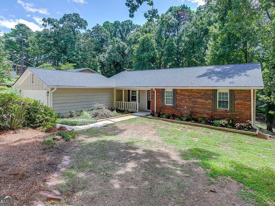 1st image of 4445 Lake Forest Dr