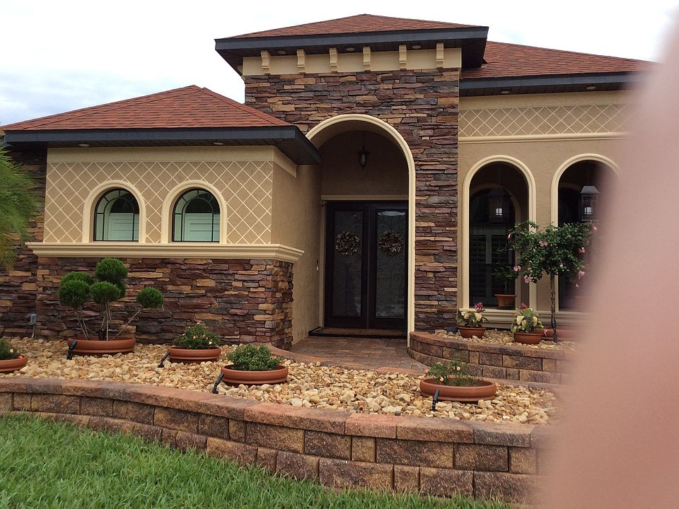 Upgraded landscaping 