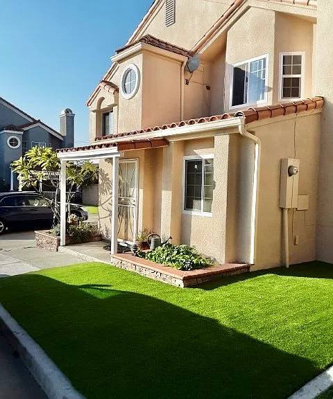 8462 Heil Ave — Photo 18