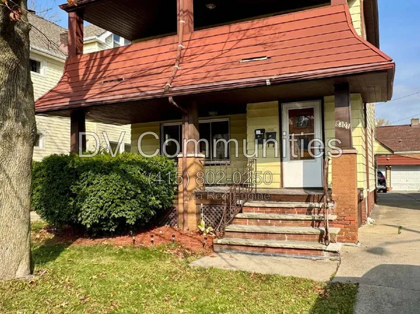 8301 Garfield Blvd, Garfield Heights, OH 44125