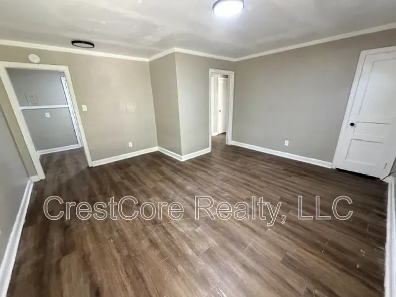 2 bed, 732 sqft, $695 — Photo 3