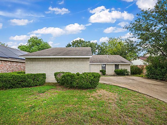 2nd image of 5610 Longforest Dr