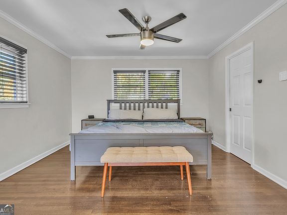 2nd image of 2363 Oak Ridge Ct