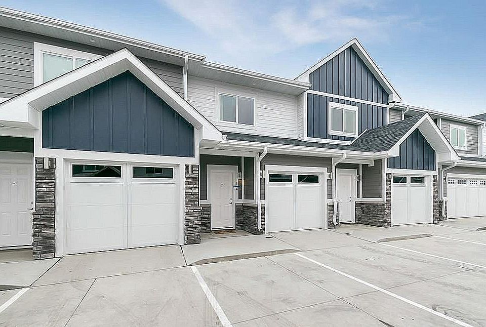 2-bedroom townhomes include a 1-car garage, and 3-bedroom townhomes include a 2-car garage.