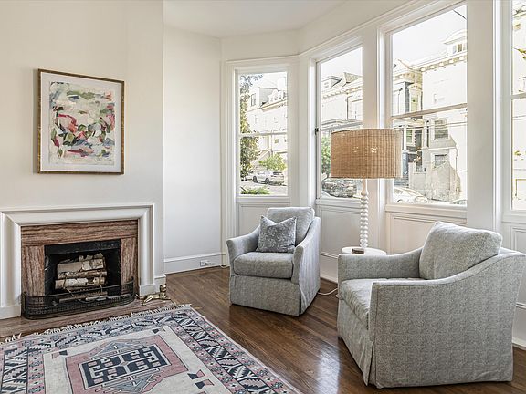 4th image of 3005 Jackson St