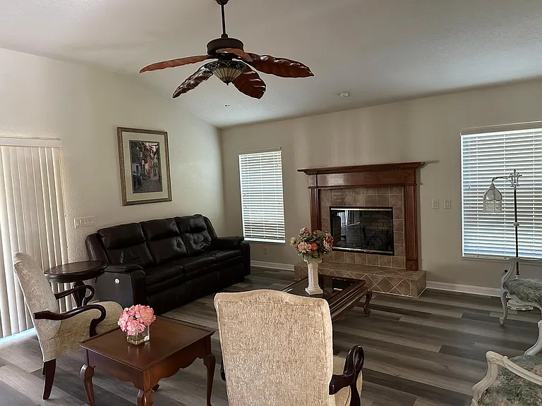 2071 Westchester Way — Photo 17